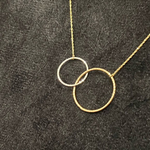 Lana Jewelry 14K Gold Interlocking Circles Necklace - Picture 5 of 7